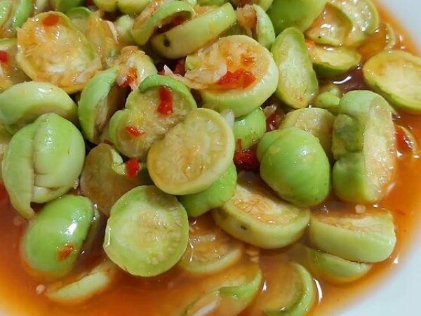 5 món ăn âm thầm “tiếp tay” cho ung thư thực quản nhưng rất phổ biến trên bàn ăn gia đình Việt - Ảnh 2.