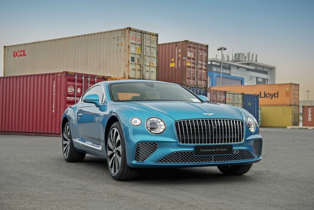 Bentley Continental GT Azure V8 độc bản về Việt Nam: M&agrave;u sơn lần đầu xuất hiện, gi&aacute; gần 22 tỷ đồng - Ảnh 1.
