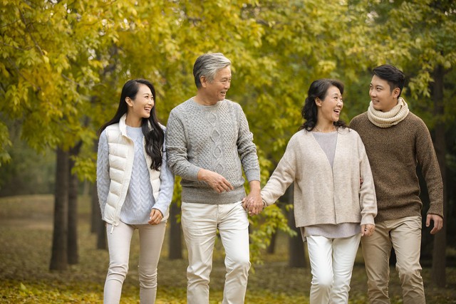 Cha mẹ có tầm nhìn xa không kể với ai 5 điều này về con cái để gia đình ấm êm, cuộc sống hạnh phúc - Ảnh 1.