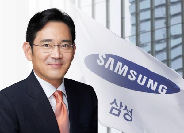 Thông tin bất ngờ về Chủ tịch Samsung - doanh nhân quyền lực nhất Hàn Quốc: Phong cách lãnh đạo khác xa người cha, có cả fanclub vì được ngưỡng mộ - Ảnh 4.