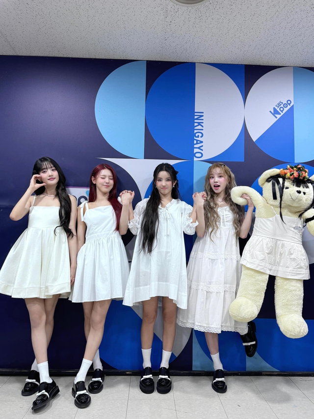 Không cần MV quảng bá, nhóm nữ Kpop vẫn giành cúp trước 2 bài hát vướng nghi vấn gian lận - Ảnh 2.