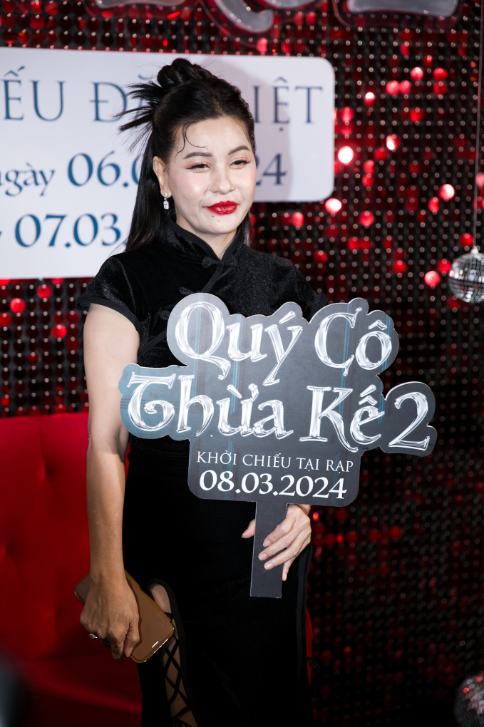 View - Thảm đỏ Quý Cô Thừa Kế 2: Huyền Baby lên đồ hack tuổi, một mỹ nhân khoe vòng 1 căng đầy