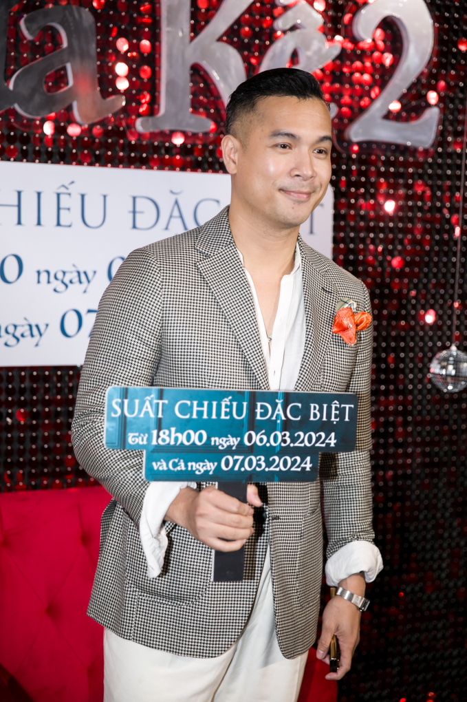 View - Thảm đỏ Quý Cô Thừa Kế 2: Huyền Baby lên đồ hack tuổi, một mỹ nhân khoe vòng 1 căng đầy