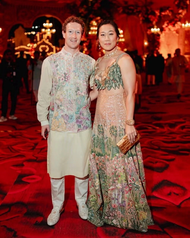 Bất ngờ đến Việt Nam, Bill Gates ghé thăm thành phố nổi tiếng, CEO Facebook gây chấn động tại đám cưới con trai người giàu nhất châu Á - Ảnh 8.