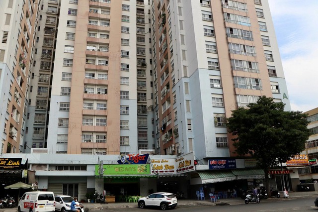 Vì sao giá căn hộ chung cư ở Hà Nội tăng mạnh hơn TP HCM? - Ảnh 1.