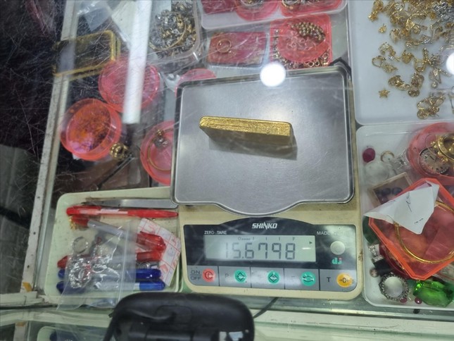 C&oacute; n&ecirc;n li&ecirc;n tục lao v&agrave;o cơn sốt v&agrave;ng? - Ảnh 1.