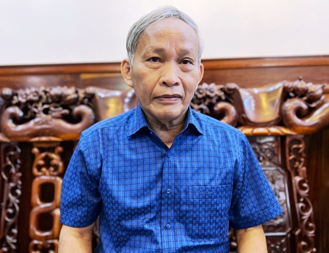 NÓNG: Công an phong tỏa nhà cựu Chủ tịch UBND tỉnh Quảng Ngãi Cao Khoa - Ảnh 2.