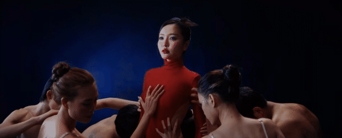MV mới của Bích Phương nhiều màu, nhưng nhiều nhất là màu Tăng Duy Tân - Ảnh 6.
