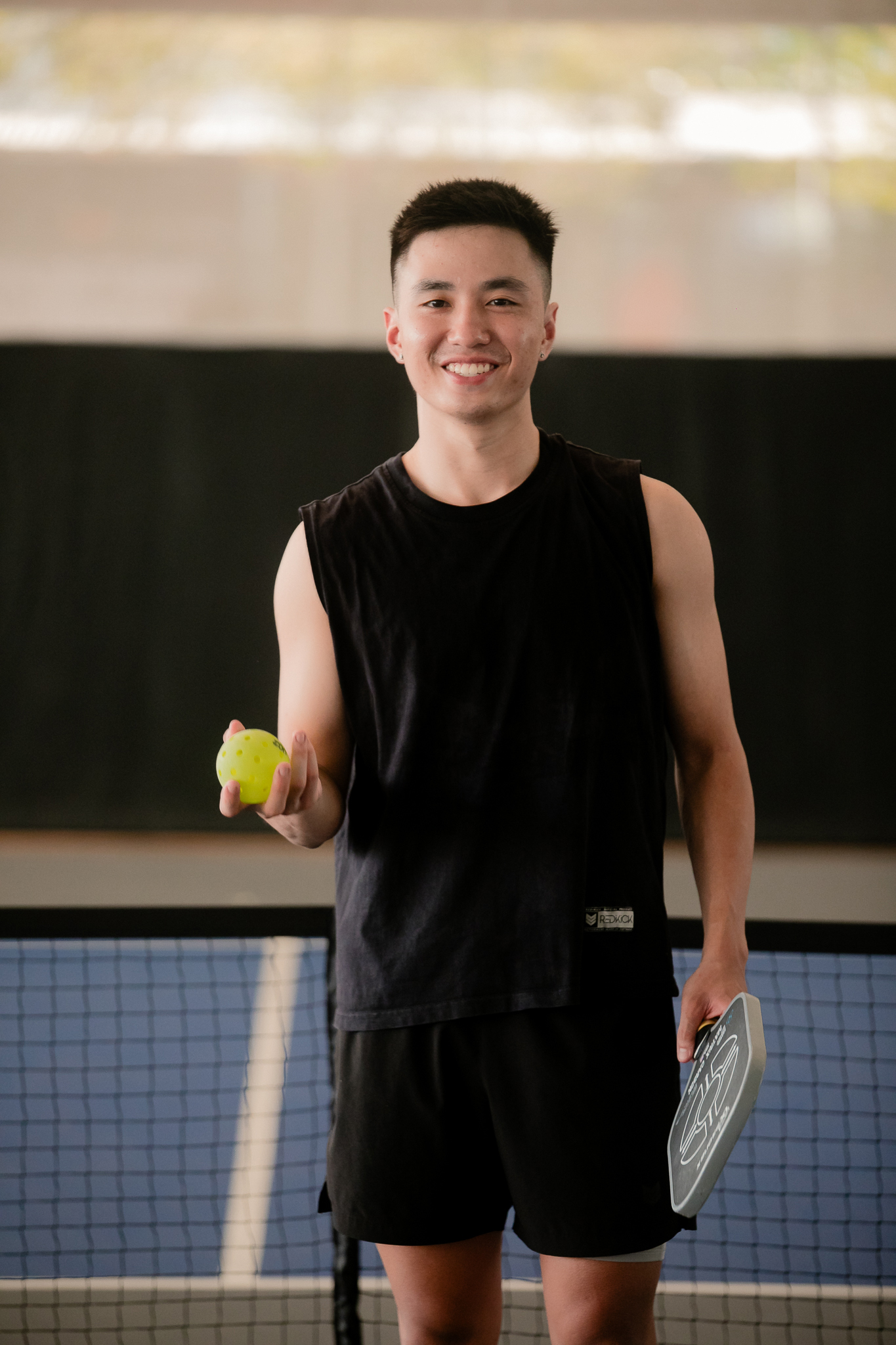 Ra sân pickleball ở khu Thảo Điền Quận 2 để xem môn nhập khẩu này có hot như lời đồn: Giá thuê sân bằng 1 ly trà sữa, không khí vui cực! - Ảnh 2.