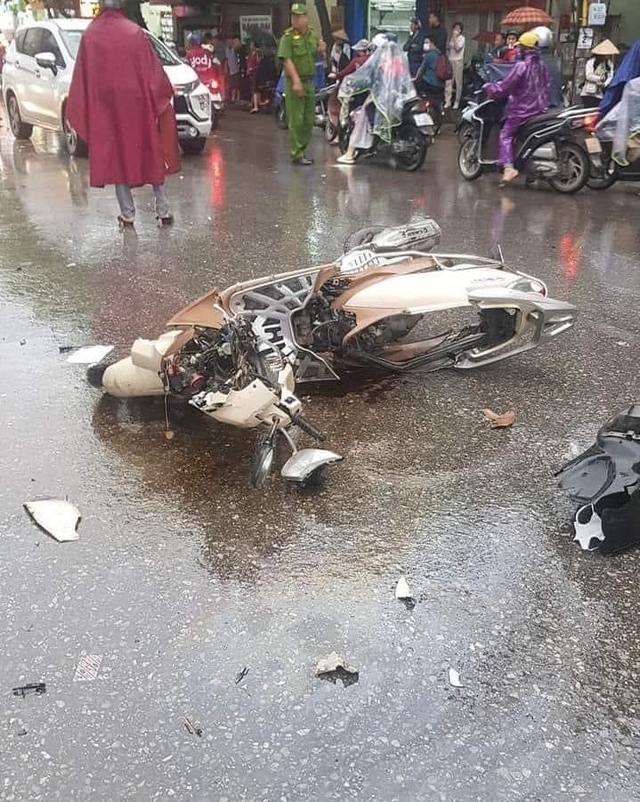 18 giây ám ảnh vụ xe Camry lao thẳng vào nhà dân, gây tai nạn liên hoàn ở Nam Định - Ảnh 4.