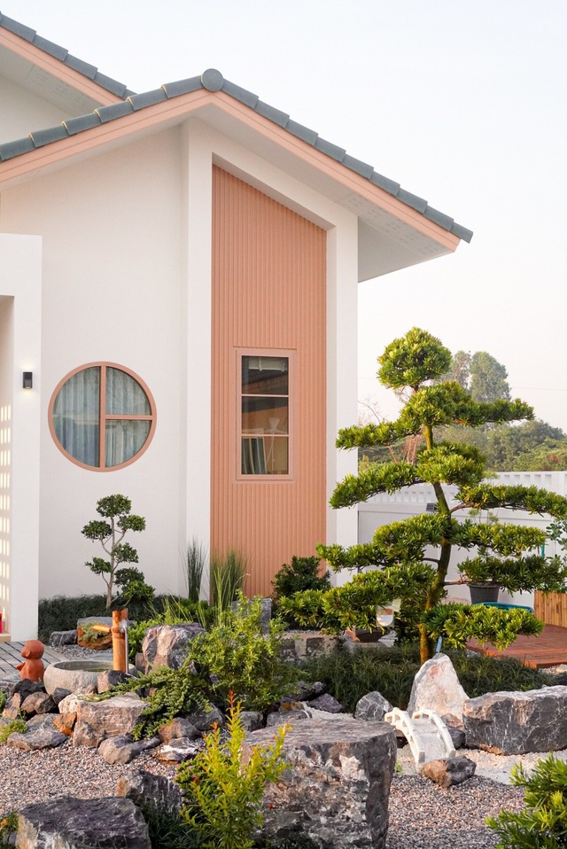 Ngôi nhà ở Thái Lan được dân mạng share điên đảo: Góc nào cũng chill, riêng sân vườn và căn bếp thì mê chữ ê kéo dài - Ảnh 5.
