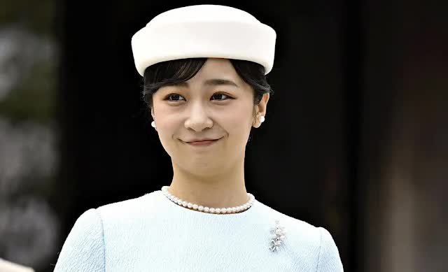 Công chúa xinh đẹp nhất Nhật Bản tham dự Lễ kỷ niệm đặc biệt, gây xao xuyến khi khoe trọn ngoại hình đẹp hơn hoa - Ảnh 1.