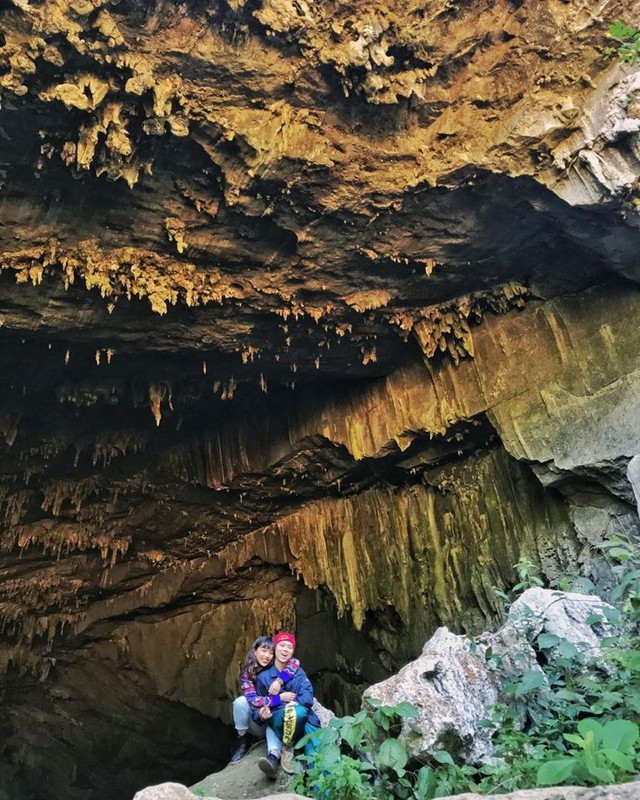 Phát hiện hang động hoang sơ với những khối núi đá vôi hàng trăm triệu tuổi, cách Hà Nội chỉ hơn 200km - Ảnh 2.