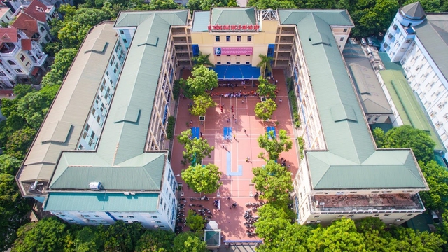 1 quận ở Hà Nội tập trung đến 12 trường THPT tư thục: Toàn cái tên "hot" của thủ đô, có trường học phí lên đến hơn 800 triệu đồng/năm- Ảnh 2.