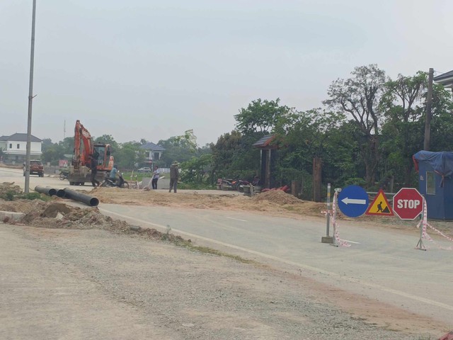 Ph&aacute;t hiện nam thanh ni&ecirc;n tử vong dưới hố c&ocirc;ng tr&igrave;nh dự &aacute;n ng&agrave;n tỉ đồng - Ảnh 2.