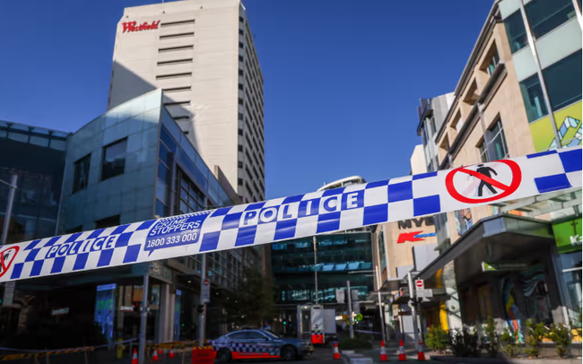 Vụ đâm dao ở Australia: Nghi phạm nhắm vào phụ nữ, nạn nhân thứ 6 là sinh viên Trung Quốc - Ảnh 1.