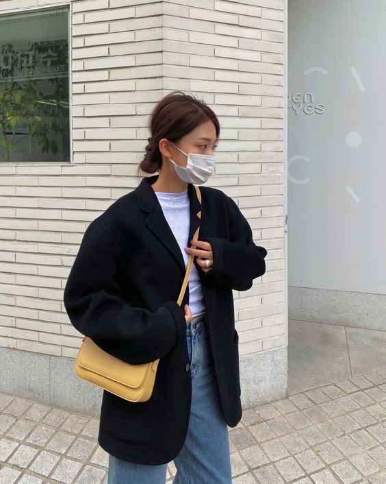 D&acirc;n văn ph&ograve;ng ch&aacute;n việc, ch&aacute;n sếp nhưng kh&ocirc;ng d&aacute;m nộp đơn xin nghỉ: &ldquo;Sợ c&ocirc;ng việc mới kh&ocirc;ng đủ sống&rdquo; - Ảnh 1.