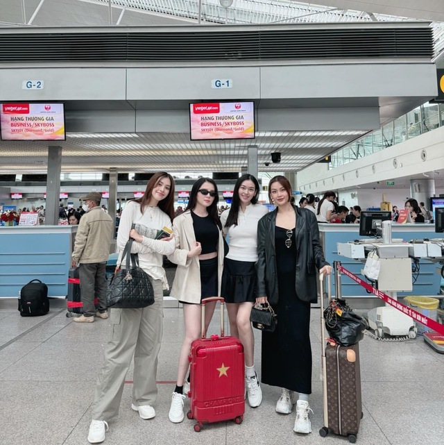 Hoa hậu Thuỳ Tiên cùng hội bạn thân Hoa - Á hậu kéo nhau du lịch Hàn Quốc, khung hình quy tụ toàn visual khủng - Ảnh 3.