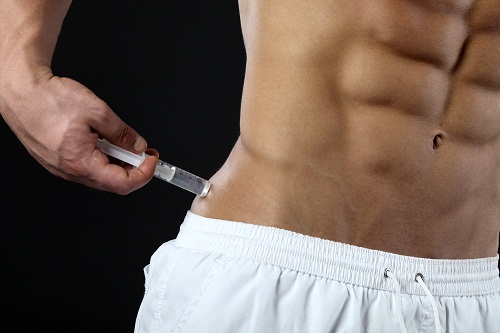 Tự tiêm hormone để tăng cơ bắp, chàng trai 30 tuổi đối mặt với tình trạng “cạn tinh trùng” - Ảnh 2.