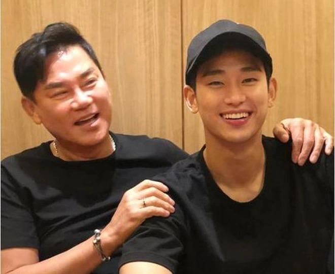 Hé lộ lý do thực sự khiến Kim Soo Hyun không đến dự hôn lễ của bố ruột và mẹ kế - Ảnh 4.