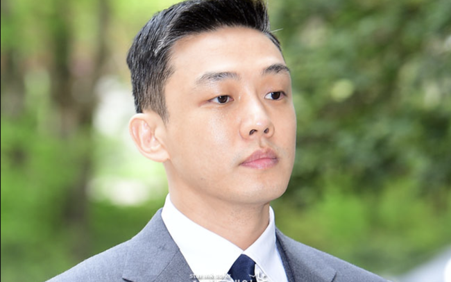 Yoo Ah In phủ nhận các cáo buộc, người hâm mộ tới phiên toà ủng hộ - Ảnh 2.