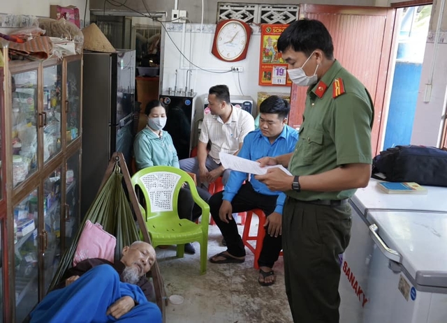 Bị khởi tố thêm tội Loạn luân, thầy ông nội Lê Tùng Vân 92 tuổi sẽ đối diện mức án nào? - Ảnh 1.