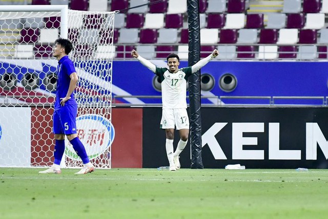 U23 Thái Lan “trở về mặt đất” sau thảm bại khó tin, Trung Quốc chính thức bị loại khỏi giải châu Á - Ảnh 2.