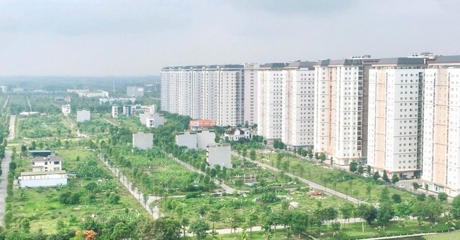 REVIEW khu chung cư ở H&agrave; Nội d&agrave;nh cho người thu nhập trung b&igrave;nh: Nhiều khoảng xanh nhưng vẫn c&oacute; những bất cập - Ảnh 1.