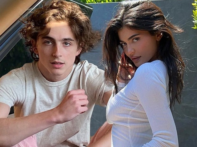 Rumors that Kylie Jenner is pregnant with Timothée Chalamet's child are spreading, a close source speaks out - Photo 4.