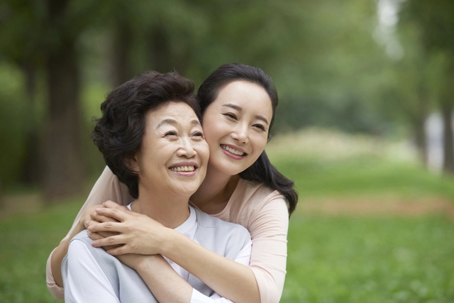 Lương hưu của tôi là 42 triệu đồng/tháng, đưa con dâu 28 triệu: Sau khi nghe thông gia nói, tôi quyết định không đưa thêm tiền nữa - Ảnh 1.