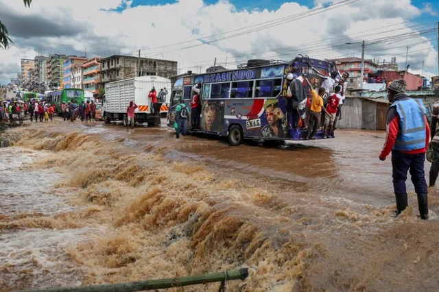 Lũ lụt nghiêm trọng ở Tanzania, ít nhất 155 người thiệt mạng - Ảnh 2.