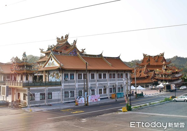 Hình ảnh hiện tại đáng kinh ngạc về ngôi đền biểu tượng sau một trong những trận động đất kinh hoàng nhất tại Đài Loan - Ảnh 8.