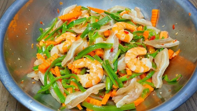 Lật tẩy c&acirc;y cỏ qu&ecirc; m&ugrave;a b&agrave; nội trợ Việt đua nhau trồng, khoe l&agrave; rau tiến vua cả triệu đồng/kg - Ảnh 7.