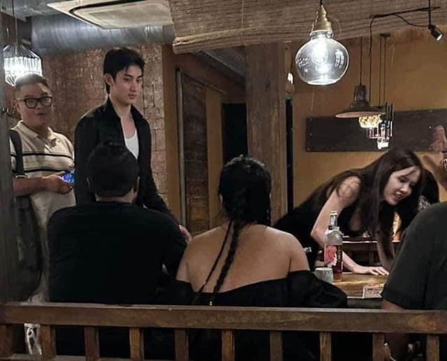Liên tục bị gọi tên và so sánh với bạn trai tin đồn Thiều Bảo Trâm, Sơn Tùng có thái độ thế nào? - Ảnh 3. Liên tục bị gọi tên và so sánh với bạn trai tin đồn Thiều Bảo Trâm, Sơn Tùng có thái độ thế nào? - Ảnh 3.