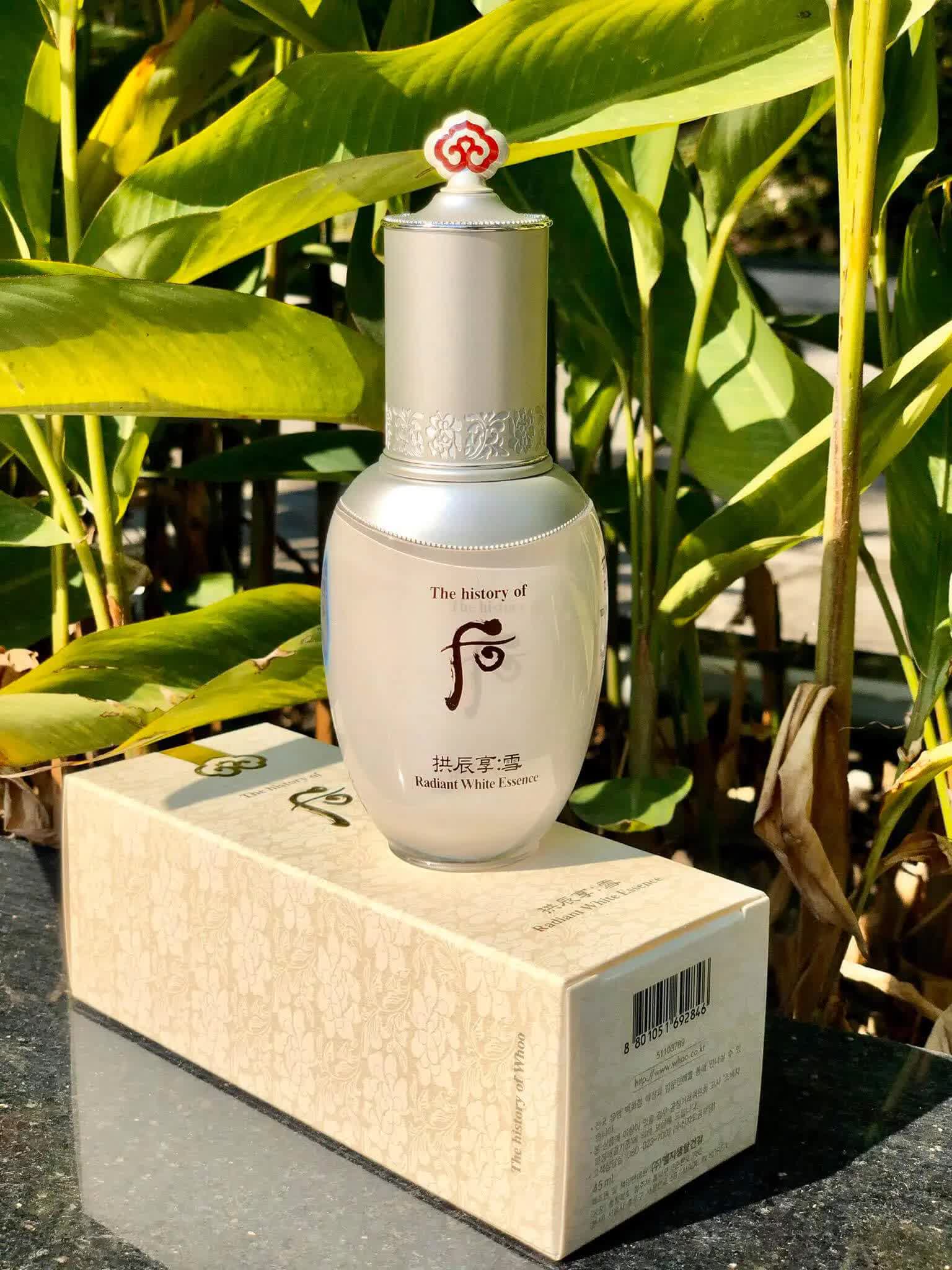 5 serum giúp mờ thâm nám đắt xắt ra miếng phù hợp với phụ nữ ngoài 30 tuổi - Ảnh 2.