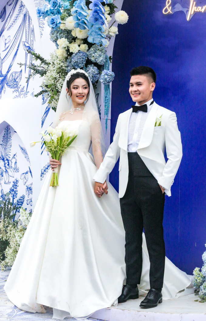 Quang Hải đảo ngói cực bảnh bao chuẩn bị cho đám cưới với Chu Thanh Huyền - Ảnh 2.