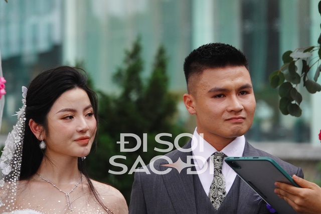Trọn vẹn lời thề nguyện xúc động của Quang Hải và Chu Thanh Huyền trong ngày cưới, nhắc đến mọi sóng gió - Ảnh 9.