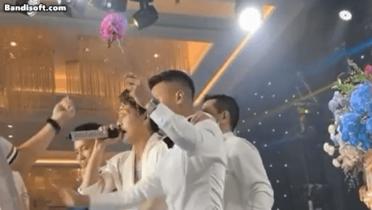 Jack hát ca khúc tranh cãi với ViruSs ở đám cưới Quang Hải thế nào mà netizen vẫn lắc đầu? - Ảnh 2.
