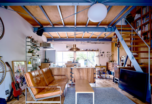 Căn nhà của vợ chồng kiến trúc sư 8x Nhật Bản: Tối giản nhưng đầy tinh tế, nội thất làm bằng 100% gỗ tự nhiên - Ảnh 13.