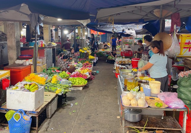 Cuộc sống ít người biết ở hòn đảo du lịch hoang sơ giữa lòng Nha Trang - Ảnh 4.