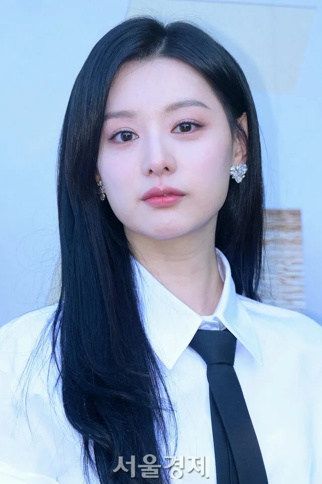 Kim Ji Won bị cho hưởng lợi từ việc Han So Hee gặp hạn, người hâm mộ ...