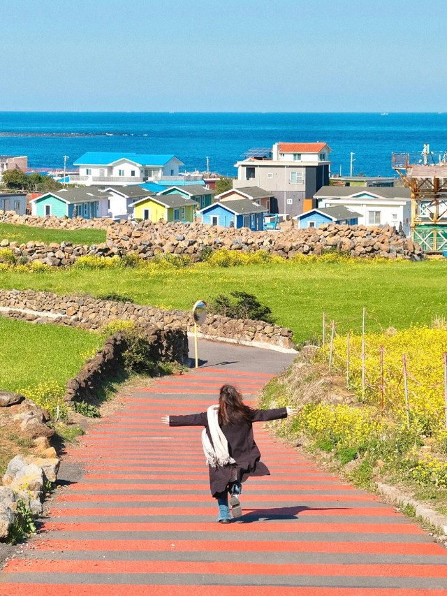 Xả ảnh du ngoạn tận hưởng tại Jeju: Không cần visa, chỉ cần mang theo tâm hồn đẹp nhất để ăn chơi và chill - Ảnh 2.