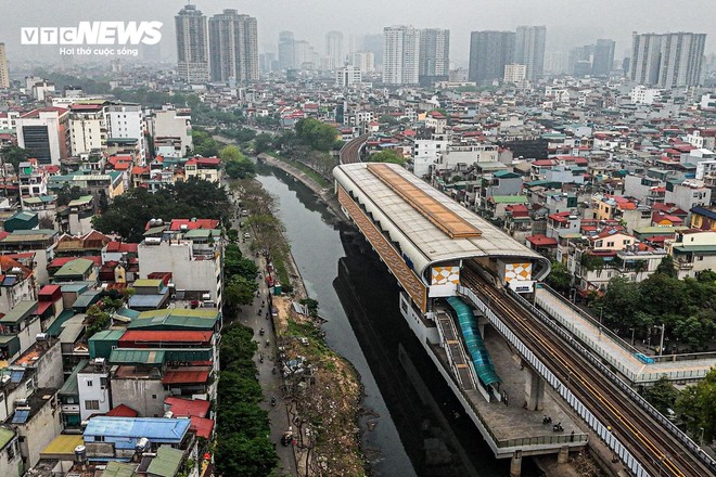 1km 40 họng xả thải, s&ocirc;ng T&ocirc; Lịch th&agrave;nh cống nước đen lộ thi&ecirc;n - Ảnh 4.