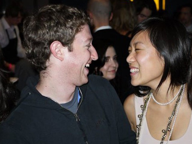 Quy tắc hẹn hò của Mark Zuckerberg và vợ thuở mới quen khiến giới trẻ chột dạ nhìn lại mình: Mỗi tuần gặp mặt ít nhất 1 buổi, kéo dài tối thiểu 100 phút và không được dùng Facebook - Ảnh 1.