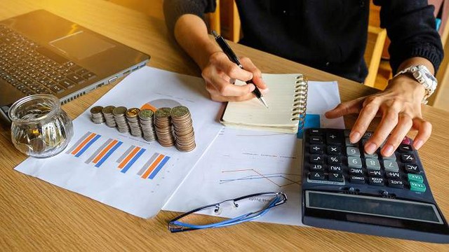 Tổng lương của hai vợ chồng 30 triệu đồng/tháng, tiết kiệm được hơn 1 tỷ sau nhiều năm vun vén: 3 nguyên tắc tiêu tiền giúp vợ chồng tôi sống sung túc! - Ảnh 2.