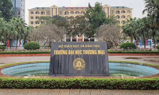 Một nàng Hậu rời showbiz đã lâu nhưng vẫn gây sốt bởi quá khứ thi đỗ ngành top đầu, từng là giảng viên - Ảnh 4.