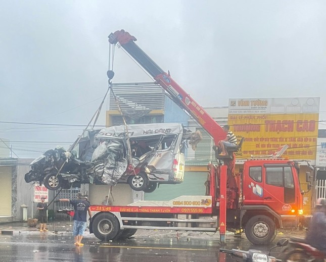 Vụ tai nạn làm 5 người chết: Truy tố Phó giám đốc Công ty xe khách Thành Bưởi - Ảnh 1.