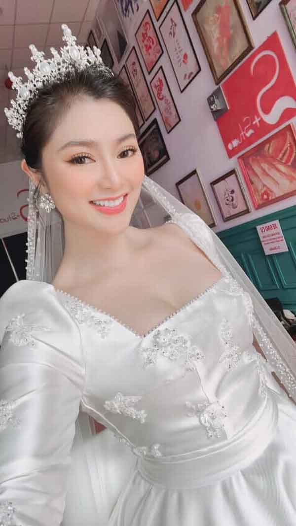 Mẹ bầu b&iacute; ẩn của showbiz Việt: Giấu tin vui suốt 6 th&aacute;ng, đ&atilde; kết h&ocirc;n nhưng danh t&iacute;nh nửa kia l&agrave; ẩn số! - Ảnh 5.
