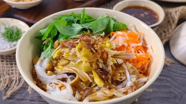 3 món ăn Việt Nam nằm trong top 100 món trộn ngon nhất thế giới - Ảnh 1.