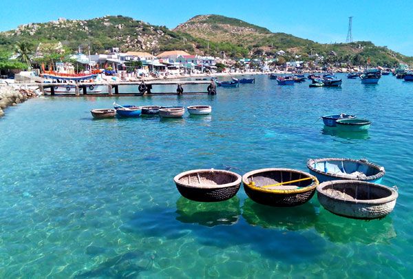 Ph&aacute;t hiện h&ograve;n đảo hoang sơ &iacute;t người biết biệt lập giữa biển Nha Trang, c&aacute;ch đất liền chỉ 15 ph&uacute;t đi ca n&ocirc; - Ảnh 8.